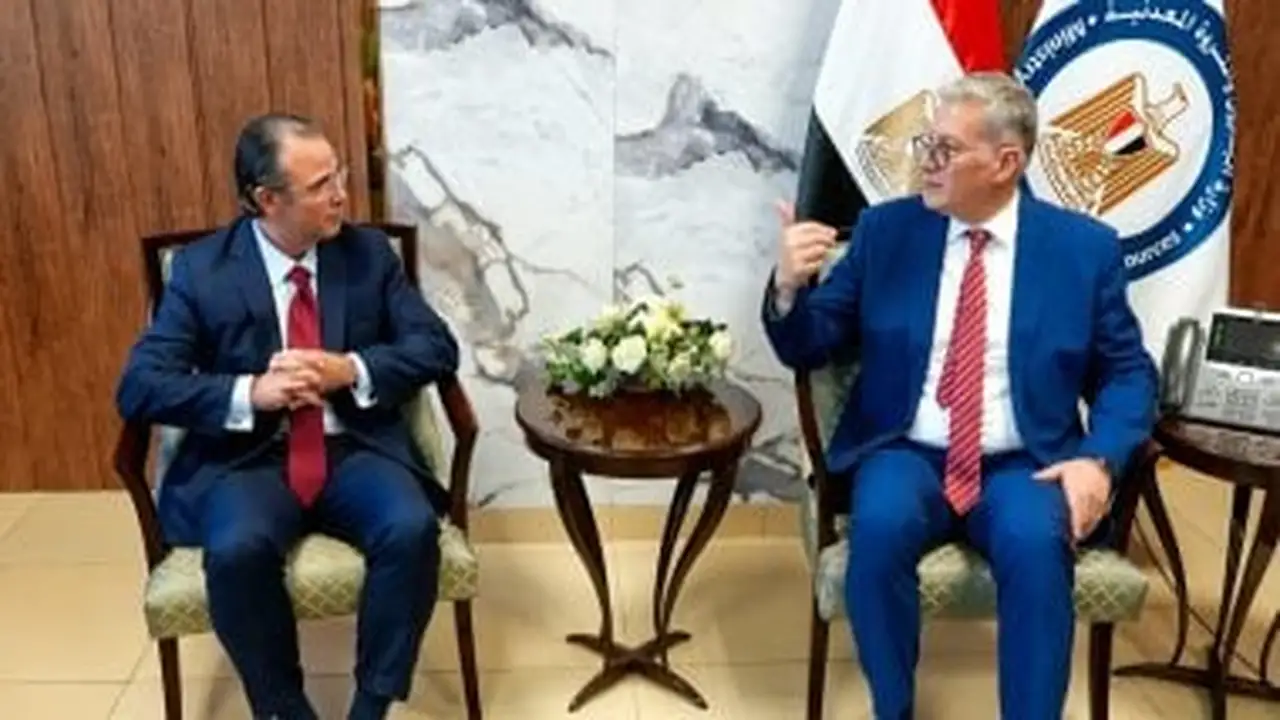 وزير البترول يبحث تعزيز التعاون الإقليمي مع شركة شيفرون العالمية